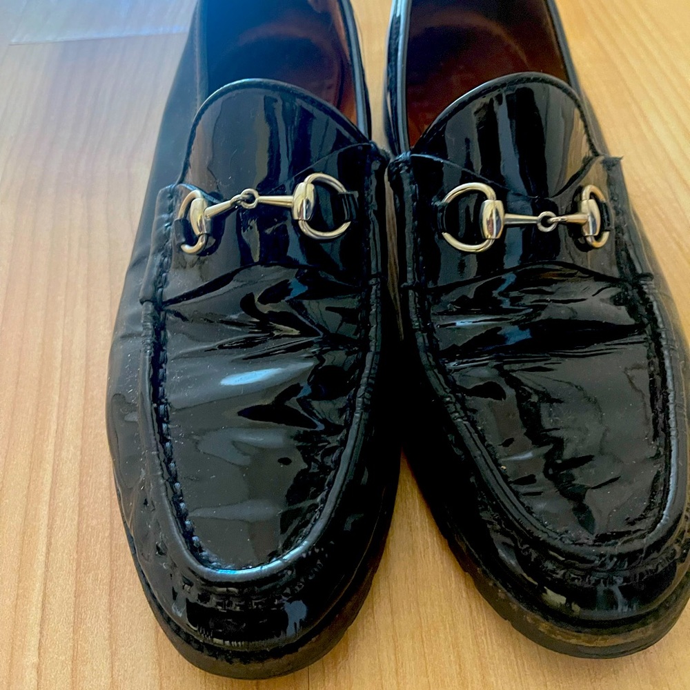 Gucci patent leather flats